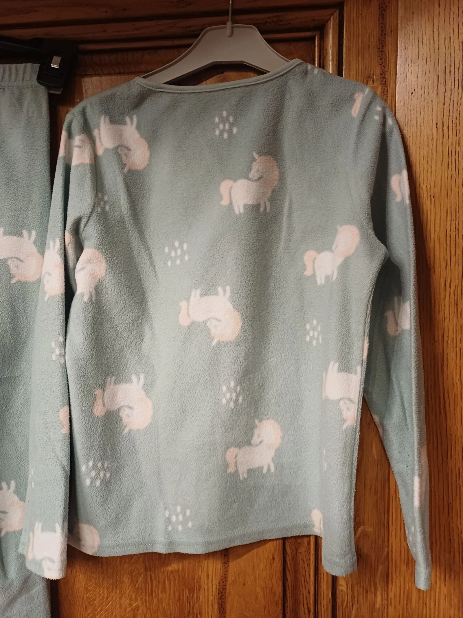 Pijama de unicórnio de lã tamanho 10 anos marca Kiabi – photo 6